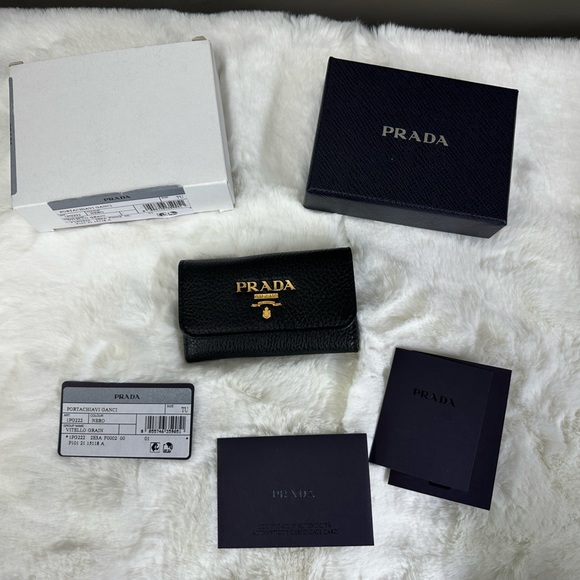 PRADA Key Card Holder - Picture 3 of 3